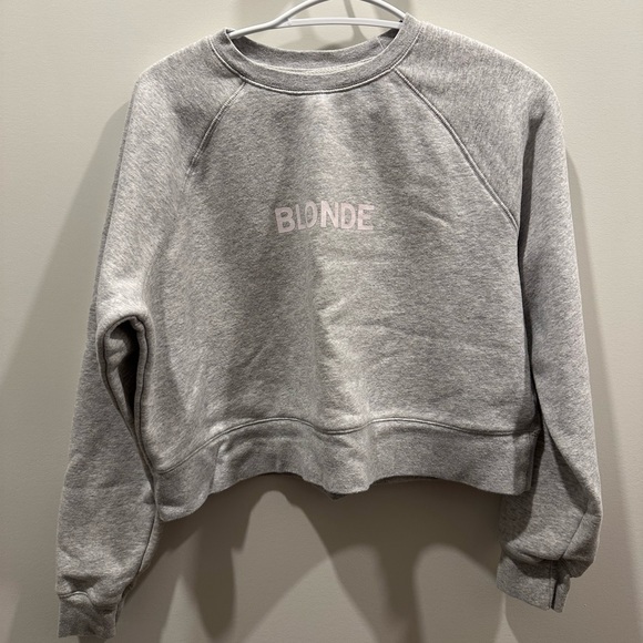 Blonde Sweater - Picture 1 of 2